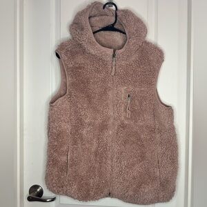 Weatherproof vintage large plush hooded vest